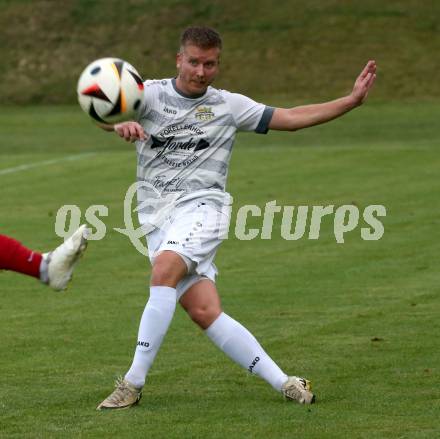 Fussball Kaerntner Liga. ATUS Ferlach gegen Koettmannsdorf.   Michael Jakopitsch (Koettmannsdorf). Ferlach, 14.8.2024.
Foto: Kuess
www.qspictures.net
---
pressefotos, pressefotografie, kuess, qs, qspictures, sport, bild, bilder, bilddatenbank