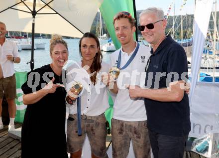 Segeln. Empfang Olympiasiegerin Lara Vadlau.  Bianca Quendler, Lara Vadlau, Lukas Maehr, Werner Pietsch . Velden, am 15.8.2024.
Foto: Kuess
www.qspictures.net
---
pressefotos, pressefotografie, kuess, qs, qspictures, sport, bild, bilder, bilddatenbank