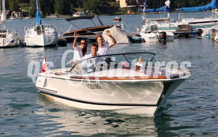 Segeln. Empfang Olympiasiegerin Lara Vadlau.  Lara Vadlau, Lukas Maehr . Velden, am 15.8.2024.
Foto: Kuess
www.qspictures.net
---
pressefotos, pressefotografie, kuess, qs, qspictures, sport, bild, bilder, bilddatenbank