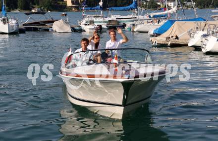 Segeln. Empfang Olympiasiegerin Lara Vadlau.   Lara Vadlau, Lukas Maehr. Velden, am 15.8.2024.
Foto: Kuess
www.qspictures.net
---
pressefotos, pressefotografie, kuess, qs, qspictures, sport, bild, bilder, bilddatenbank