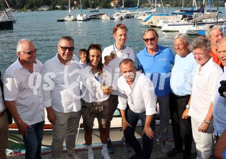 Segeln. Empfang Olympiasiegerin Lara Vadlau.   Wolfgang Gratzer, Lara Vadlau, Lukas Maehr, Franz Klammer, LH Peter Kaiser, Arno Arthofer. Velden, am 15.8.2024.
Foto: Kuess
www.qspictures.net
---
pressefotos, pressefotografie, kuess, qs, qspictures, sport, bild, bilder, bilddatenbank