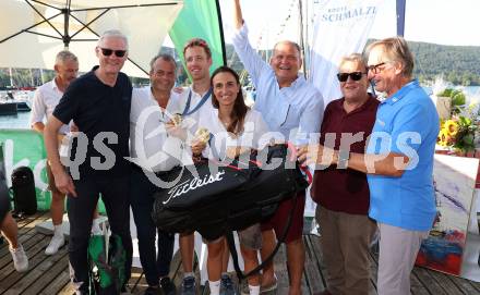 Segeln. Empfang Olympiasiegerin Lara Vadlau.  Werner Pietsch, Lukas Maehr, Lara Vadlau, Herbert Waldner, Gilbert Isep, Franz Klammer . Velden, am 15.8.2024.
Foto: Kuess
www.qspictures.net
---
pressefotos, pressefotografie, kuess, qs, qspictures, sport, bild, bilder, bilddatenbank