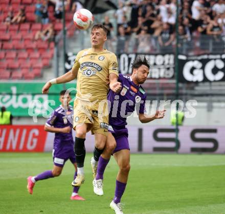 Fussball Bundesliga. SK Austria Klagenfurt gegen SK Puntigamer Sturm Graz. Simon Straudi,  (Klagenfurt),  Dimitri Dominique Lavalee (Graz).  Klagenfurt, am 17.8.2024.
Foto: Kuess
www.qspictures.net
---
pressefotos, pressefotografie, kuess, qs, qspictures, sport, bild, bilder, bilddatenbank