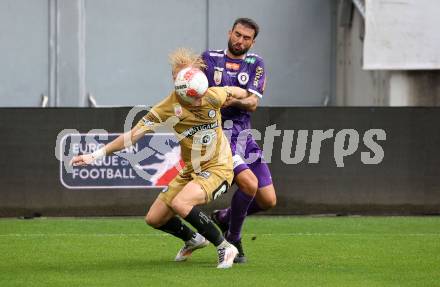 Fussball Bundesliga. SK Austria Klagenfurt gegen SK Puntigamer Sturm Graz.  Kosmas Gkezos,  (Klagenfurt),  Mika Miles Biereth (Graz).  Klagenfurt, am 17.8.2024.
Foto: Kuess
www.qspictures.net
---
pressefotos, pressefotografie, kuess, qs, qspictures, sport, bild, bilder, bilddatenbank