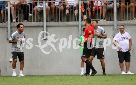 Fussball Bundesliga. SK Austria Klagenfurt gegen SK Puntigamer Sturm Graz.  Schiedsrichter Alan Kijas, Sandro Zakany, Co-Trainer Martin Lassnig.  Klagenfurt, am 17.8.2024.
Foto: Kuess
www.qspictures.net
---
pressefotos, pressefotografie, kuess, qs, qspictures, sport, bild, bilder, bilddatenbank