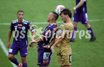 Fussball Bundesliga. SK Austria Klagenfurt gegen SK Puntigamer Sturm Graz. Christopher Wernitznig,  (Klagenfurt), William Boving Vick (Graz).  Klagenfurt, am 17.8.2024.
Foto: Kuess
www.qspictures.net
---
pressefotos, pressefotografie, kuess, qs, qspictures, sport, bild, bilder, bilddatenbank