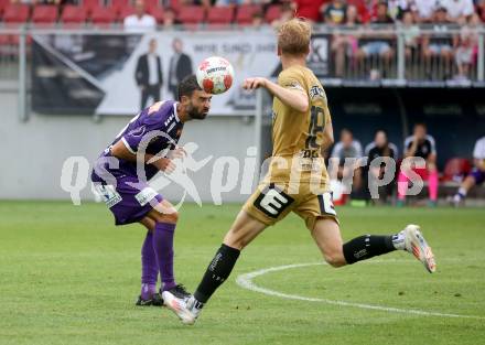 Fussball Bundesliga. SK Austria Klagenfurt gegen SK Puntigamer Sturm Graz. Kosmas Gkezos,  (Klagenfurt),  Mika Biereth (Graz).  Klagenfurt, am 17.8.2024.
Foto: Kuess
www.qspictures.net
---
pressefotos, pressefotografie, kuess, qs, qspictures, sport, bild, bilder, bilddatenbank