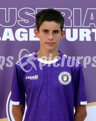 Fussball Nachwuchs. Akademie. SK Austria Klagenfurt. Mannschaftsfototermin. U15. Noah Kessler. 
Foto: Kuess
www.qspictures.net
---
pressefotos, pressefotografie, kuess, qs, qspictures, sport, bild, bilder, bilddatenbank