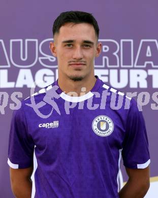 Fussball Nachwuchs. Akademie. SK Austria Klagenfurt. Mannschaftsfototermin. U18. Mehulin Borucic. 
Foto: Kuess
www.qspictures.net
---
pressefotos, pressefotografie, kuess, qs, qspictures, sport, bild, bilder, bilddatenbank