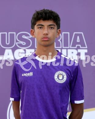 Fussball Nachwuchs. Akademie. SK Austria Klagenfurt. Mannschaftsfototermin. U18. Luka Rajkovaca. 
Foto: Kuess
www.qspictures.net
---
pressefotos, pressefotografie, kuess, qs, qspictures, sport, bild, bilder, bilddatenbank