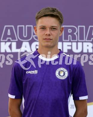 Fussball Nachwuchs. Akademie. SK Austria Klagenfurt. Mannschaftsfototermin. U16. Michael Tributsch. 
Foto: Kuess
www.qspictures.net
---
pressefotos, pressefotografie, kuess, qs, qspictures, sport, bild, bilder, bilddatenbank