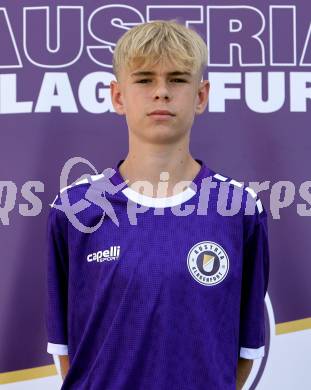 Fussball Nachwuchs. Akademie. SK Austria Klagenfurt. Mannschaftsfototermin. U15. Niklas Puschitz. 
Foto: Kuess
www.qspictures.net
---
pressefotos, pressefotografie, kuess, qs, qspictures, sport, bild, bilder, bilddatenbank