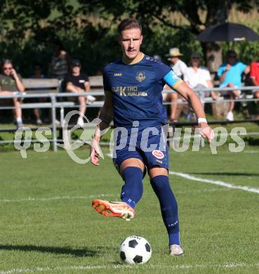 Fussball Kaerntner Liga. Velden gegen Bleiburg. Fabian Kopeinig   (Velden),   St. Egyden, am 24.8.2024.
Foto: Kuess
www.qspictures.net
---
pressefotos, pressefotografie, kuess, qs, qspictures, sport, bild, bilder, bilddatenbank