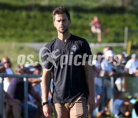 Fussball Kaerntner Liga. Velden gegen Bleiburg.  Trainer Marcel Kuster (Velden),   St. Egyden, am 24.8.2024.
Foto: Kuess
www.qspictures.net
---
pressefotos, pressefotografie, kuess, qs, qspictures, sport, bild, bilder, bilddatenbank