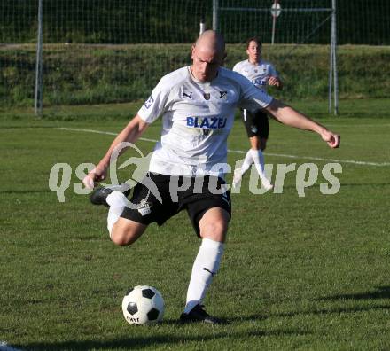 Fussball Kaerntner Liga. Velden gegen Bleiburg. Nikola Tolimir  (Bleiburg).  St. Egyden, am 24.8.2024.
Foto: Kuess
www.qspictures.net
---
pressefotos, pressefotografie, kuess, qs, qspictures, sport, bild, bilder, bilddatenbank