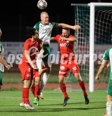 Fussball Kaerntner Liga. Voelkermarkt gegen ATSV Wolfsberg. Matthias Maierhofer (Voelkermarkt),  Berat Alegoez, Patrick Pfennich   (Wolfsberg). Voelkermarkt, am 30.8.2024.
Foto: Kuess
www.qspictures.net
---
pressefotos, pressefotografie, kuess, qs, qspictures, sport, bild, bilder, bilddatenbank