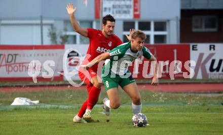 Fussball Kaerntner Liga. Voelkermarkt gegen ATSV Wolfsberg. Lukas Urnik (Voelkermarkt), Bastian Rupp   (Wolfsberg). Voelkermarkt, am 30.8.2024.
Foto: Kuess
www.qspictures.net
---
pressefotos, pressefotografie, kuess, qs, qspictures, sport, bild, bilder, bilddatenbank