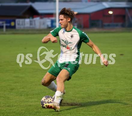 Fussball Kaerntner Liga. Voelkermarkt gegen ATSV Wolfsberg. Raphael Lukas Kulterer (Voelkermarkt), Voelkermarkt, am 30.8.2024.
Foto: Kuess
www.qspictures.net
---
pressefotos, pressefotografie, kuess, qs, qspictures, sport, bild, bilder, bilddatenbank