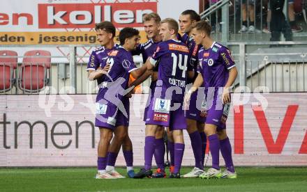 Fussball Bundesliga. SK Austria Klagenfurt gegen FC Blau Weiss Linz. Torjubel Nicolas Binder, Laurenz Dehl, Philipp Wydra, Niklas Szerencis, Ben Bobzien, Christopher Cvetko (Klagenfurt).  Klagenfurt, am 31.8.2024.
Foto: Kuess
www.qspictures.net
---
pressefotos, pressefotografie, kuess, qs, qspictures, sport, bild, bilder, bilddatenbank