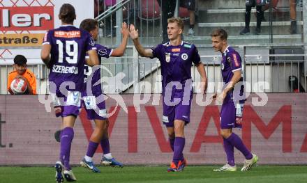 Fussball Bundesliga. SK Austria Klagenfurt gegen FC Blau Weiss Linz. Torjubel Nicolas Binder, Laurenz Dehl, Philipp Wydra, Niklas Szerencis  (Klagenfurt).  Klagenfurt, am 31.8.2024.
Foto: Kuess
www.qspictures.net
---
pressefotos, pressefotografie, kuess, qs, qspictures, sport, bild, bilder, bilddatenbank