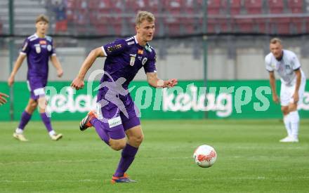 Fussball Bundesliga. SK Austria Klagenfurt gegen FC Blau Weiss Linz. Nicolas Binder (Klagenfurt).  Klagenfurt, am 31.8.2024.
Foto: Kuess
www.qspictures.net
---
pressefotos, pressefotografie, kuess, qs, qspictures, sport, bild, bilder, bilddatenbank