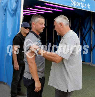 Fussball Bundesliga. SK Austria Klagenfurt gegen FC Blau Weiss Linz.  Trainer Peter Pacult, (Klagenfurt),  Trainer Gerald Scheiblehner (Linz).  Klagenfurt, am 31.8.2024.
Foto: Kuess
www.qspictures.net
---
pressefotos, pressefotografie, kuess, qs, qspictures, sport, bild, bilder, bilddatenbank