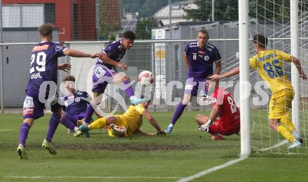 Fussball Testspiel. SK Austria Klagenfurt gegen Domzale. David Toshevski, Niklas Szerencsi (Klagenfurt). Klagenfurt, am 6.9.2024
Foto: Kuess
---
pressefotos, pressefotografie, kuess, qs, qspictures, sport, bild, bilder, bilddatenbank