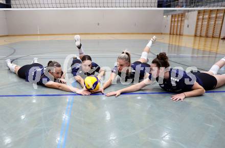 Volleyball. Frauen Bundesliga. Mannschaftsfototermin ATSC Wildcats Klagenfurt. Martyna Kloda, Luna Li Jankovic, Lana Husanovic, Julia Trunner. Klagenfurt, am 11..9.2024.
Foto: Kuess
---
pressefotos, pressefotografie, kuess, qs, qspictures, sport, bild, bilder, bilddatenbank