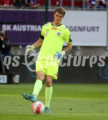 Fussball Bundesliga.  SK Austria Klagenfurt gegen TSV Egger Glas Hartberg .  Simon Spari (Klagenfurt). Klagenfurt, am 21.9.2024.
Foto: Kuess
www.qspictures.net
---
pressefotos, pressefotografie, kuess, qs, qspictures, sport, bild, bilder, bilddatenbank