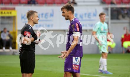 Fussball Bundesliga.  SK Austria Klagenfurt gegen TSV Egger Glas Hartberg .  Schiedsrichter Daniel Pfister, Thorsten Mahrer (Klagenfurt). Klagenfurt, am 21.9.2024.
Foto: Kuess
www.qspictures.net
---
pressefotos, pressefotografie, kuess, qs, qspictures, sport, bild, bilder, bilddatenbank