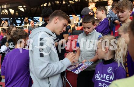 Fussball Bundesliga.  SK Austria Klagenfurt gegen TSV Egger Glas Hartberg . Laurenz Dehl  (Klagenfurt). Klagenfurt, am 21.9.2024.
Foto: Kuess
www.qspictures.net
---
pressefotos, pressefotografie, kuess, qs, qspictures, sport, bild, bilder, bilddatenbank