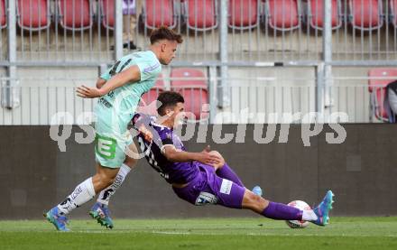 Fussball Bundesliga.  SK Austria Klagenfurt gegen TSV Egger Glas Hartberg . David Toshevski,  (Klagenfurt),  Paul Komposch  (Hartberg). Klagenfurt, am 21.9.2024.
Foto: Kuess
www.qspictures.net
---
pressefotos, pressefotografie, kuess, qs, qspictures, sport, bild, bilder, bilddatenbank