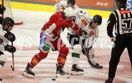 EBEL. Eishockey Bundesliga. KAC gegen Olimpija Ljubljana.  Finn Van Ee,   (KAC), Kale Kerbashian  (Ljubljana). Klagenfurt, 22.9.2024. 
Foto: Kuess
www.qspictures.net
---
pressefotos, pressefotografie, kuess, qs, qspictures, sport, bild, bilder, bilddatenbank