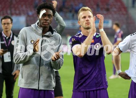 Fussball Bundesliga.  SK Austria Klagenfurt gegen TSV Egger Glas Hartberg .  Dikeni-Rafid Salifou, Christopher Cvetko (Klagenfurt). Klagenfurt, am 21.9.2024.
Foto: Kuess
www.qspictures.net
---
pressefotos, pressefotografie, kuess, qs, qspictures, sport, bild, bilder, bilddatenbank