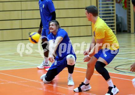 Volleyball Testspiel. SK Aich/Dob gegen ACH Ljubljana. Noel Simon Jakob Krassnig  (Aich/Dob). Bleiburg, am 25.9.2024.
Foto: Kuess
www.qspictures.net
---
pressefotos, pressefotografie, kuess, qs, qspictures, sport, bild, bilder, bilddatenbank