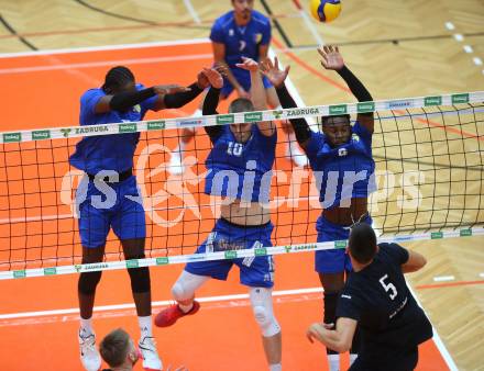 Volleyball Testspiel. SK Aich/Dob gegen ACH Ljubljana. Carlos Yoandrys, Jekabs Dzenis, Bryan Camino Martinez  (Aich/Dob). Bleiburg, am 25.9.2024.
Foto: Kuess
www.qspictures.net
---
pressefotos, pressefotografie, kuess, qs, qspictures, sport, bild, bilder, bilddatenbank