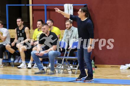 Basketball 2. Liga 2024/2025. Grunddurchgang 1. Runde. Woerthersee Piraten gegen Dornbirn Lions.  Trainer Andreas Kuttnig (Piraten),   Klagenfurt, am 28.9.2024.
Foto: Kuess


---
pressefotos, pressefotografie, kuess, qs, qspictures, sport, bild, bilder, bilddatenbank