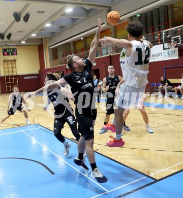 Basketball 2. Liga 2024/2025. Grunddurchgang 1. Runde. Woerthersee Piraten gegen Dornbirn Lions.  Tim Huber (Piraten), Mateja Djurasic  (Dornbirn). Klagenfurt, am 28.9.2024.
Foto: Kuess


---
pressefotos, pressefotografie, kuess, qs, qspictures, sport, bild, bilder, bilddatenbank