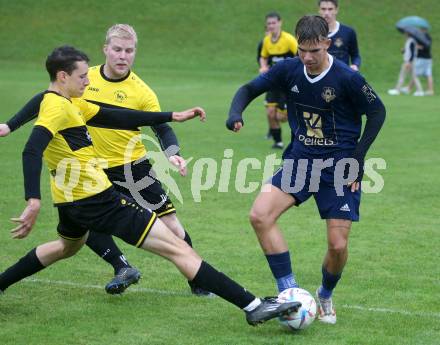 Fussball. 2. KLasse B. Faakersee 1b gegen Velden 1b.  Felix Unterguggenberger (Faakersee), Luca Horst Kopeinig   (Velden).  Faak, am 28.9.2024.
Foto: Kuess
www.qspictures.net
---
pressefotos, pressefotografie, kuess, qs, qspictures, sport, bild, bilder, bilddatenbank