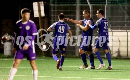 Fussball Kaerntner Liga. SK Austria Klagenfuer Amateure gegen Dellach.  Torjubel  (Dellach).  Klagenfurt, am 4.10.2024.
Foto: Kuess
www.qspictures.net
---
pressefotos, pressefotografie, kuess, qs, qspictures, sport, bild, bilder, bilddatenbank