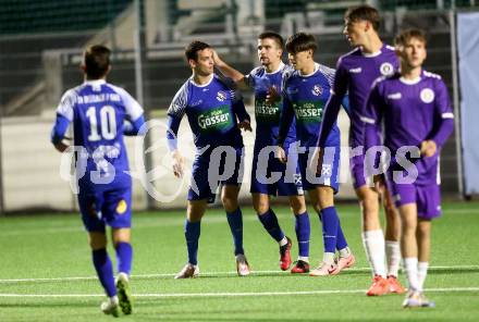 Fussball Kaerntner Liga. SK Austria Klagenfuer Amateure gegen Dellach.  Torjubel   (Dellach).  Klagenfurt, am 4.10.2024.
Foto: Kuess
www.qspictures.net
---
pressefotos, pressefotografie, kuess, qs, qspictures, sport, bild, bilder, bilddatenbank