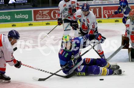 EBEL. Eishockey Bundesliga. VSV gegen HC TIWAG Innsbruck.   MacPherson Dylan (VSV), Jakubitzka Daniel  (Innsbruck). Klagenfurt, 6.10.2024. 
Foto: Kuess
www.qspictures.net
---
pressefotos, pressefotografie, kuess, qs, qspictures, sport, bild, bilder, bilddatenbank