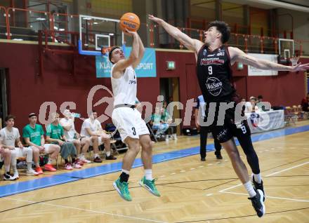 Basketball 2. Liga 2024/2025. Grunddurchgang 2. Runde. KOS Celovec gegen Mistelbach Mustangs. Niklas Michel (KOS), Maximilian Girschik  (Mistelbach Mustangs). Klagenfurt, am 5.10.2024.
Foto: Kuess


---
pressefotos, pressefotografie, kuess, qs, qspictures, sport, bild, bilder, bilddatenbank