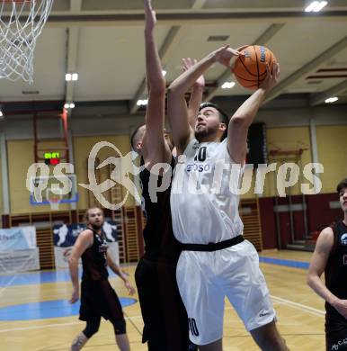 Basketball 2. Liga 2024/2025. Grunddurchgang 2. Runde. KOS Celovec gegen Mistelbach Mustangs. Veljko Dena (KOS), Jakub Jokl  (Mistelbach Mustangs). Klagenfurt, am 5.10.2024.
Foto: Kuess


---
pressefotos, pressefotografie, kuess, qs, qspictures, sport, bild, bilder, bilddatenbank