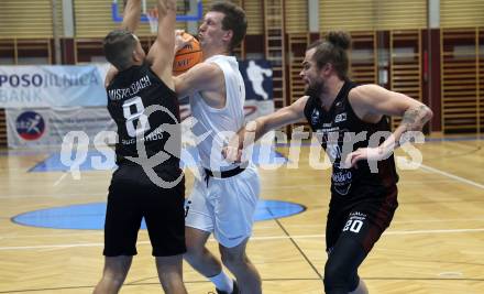 Basketball 2. Liga 2024/2025. Grunddurchgang 2. Runde. KOS Celovec gegen Mistelbach Mustangs. Andi Smrtnik (KOS), Jan Kozina ,  Ian Moschik (Mistelbach Mustangs). Klagenfurt, am 5.10.2024.
Foto: Kuess


---
pressefotos, pressefotografie, kuess, qs, qspictures, sport, bild, bilder, bilddatenbank