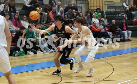 Basketball 2. Liga 2024/2025. Grunddurchgang 2. Runde. KOS Celovec gegen Mistelbach Mustangs. Simon Siencnik (KOS),  Maximilian Girschik (Mistelbach Mustangs). Klagenfurt, am 5.10.2024.
Foto: Kuess


---
pressefotos, pressefotografie, kuess, qs, qspictures, sport, bild, bilder, bilddatenbank