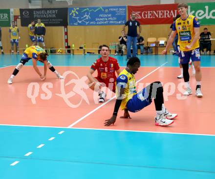 Volleyball CEV Cup. SK Sich/Dob gegen Lausanne. Carlos Yoandrys Charles Santana, Daniel Brandstetter (Aich/Dob). Bleiburg, am 9.10.2024.
Foto: Kuess
---
pressefotos, pressefotografie, kuess, qs, qspictures, sport, bild, bilder, bilddatenbank