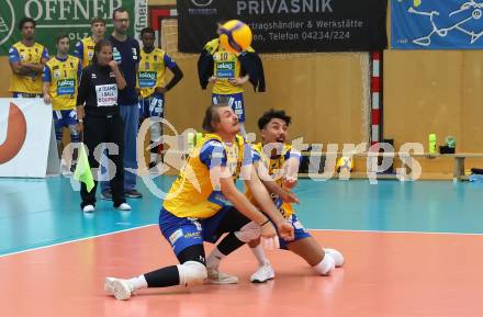 Volleyball CEV Cup. SK Sich/Dob gegen Lausanne. Noel Simon Jakob Krassnig, Vitor Yudi Yamamoto Luciano (Aich/Dob). Bleiburg, am 9.10.2024.
Foto: Kuess
---
pressefotos, pressefotografie, kuess, qs, qspictures, sport, bild, bilder, bilddatenbank