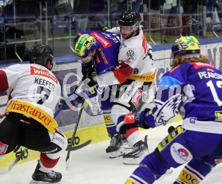 Eishockey ICE Bundesliga. VSV gegen Pioneers Vorarlberg.  Thomas Vallant, (VSV),  Ramon Schnetzer (Vorarlberg). Villach, am 11.10.2024.
Foto: Kuess
---
pressefotos, pressefotografie, kuess, qs, qspictures, sport, bild, bilder, bilddatenbank