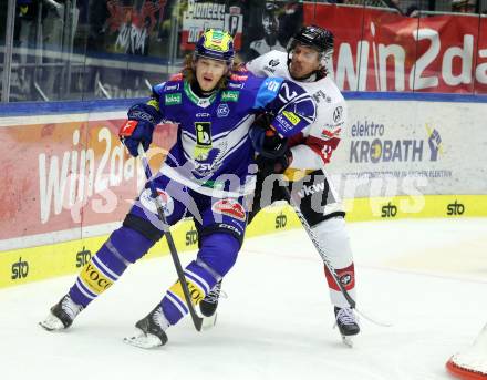 Eishockey ICE Bundesliga. VSV gegen Pioneers Vorarlberg. Chase Pearson (VSV),  Ramon Schnetzer (Vorarlberg). Villach, am 11.10.2024.
Foto: Kuess
---
pressefotos, pressefotografie, kuess, qs, qspictures, sport, bild, bilder, bilddatenbank